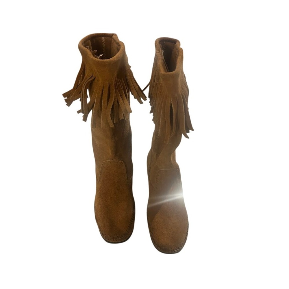 Women's Minnetonka Brown Suede Fringe Moccasin Boots Mid Calf Casual Size 8 - Picture 2 of 9